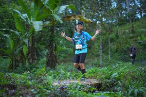 BIB: 1901
                            <button type="button" onclick="openModal(21747332)" class="btn btn-primary btn-sm float-right btn-popup" data-toggle="modal" data-target=".modal-high-quality">
                        <i class="fas fa-shopping-cart"></i> Add to Cart
                    </button>
                                            <button type="button" onclick="isThisMe(21747332, true)" class="btn btn-success btn-sm float-right btn-popup btn-isme hidden" data-toggle="tooltip" data-placement="bottom" title="นี่คือรูปของคุณใช่ไหม คลิกที่นี่เพื่อเอาเข้าอัลบั้ม">
                        <i class="fas fa-plus"></i> Add to album
                    </button>
                    <button type="button" onclick="isThisMe(21747332, false)" class="btn btn-warning btn-sm float-right btn-popup btn-isnotme hidden">
                        <i class="fas fa-ban"></i> Remove from album
                    </button>